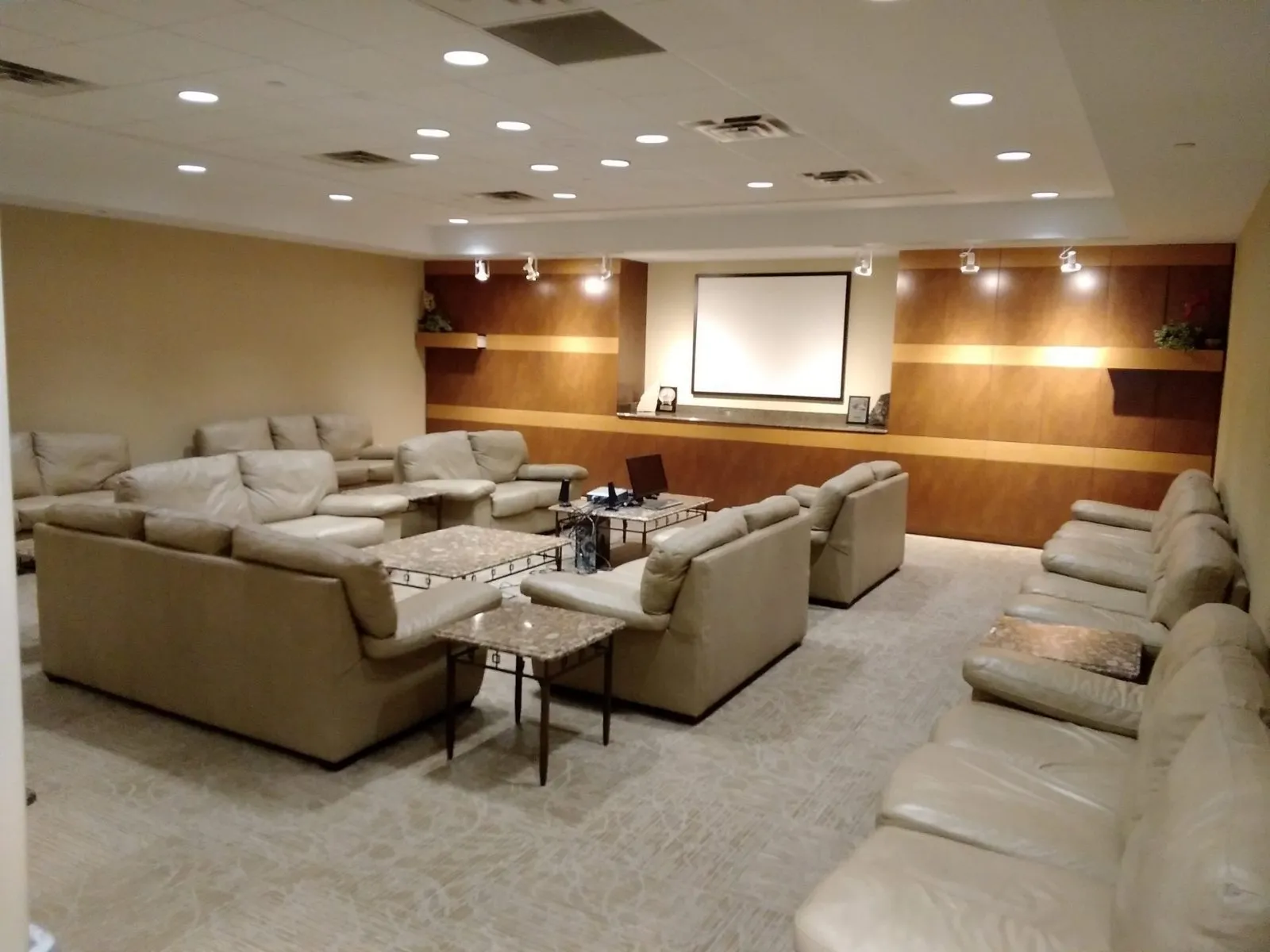 showroom | Custom Floors and Custom Stone