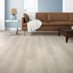 Laminate flooring | Custom Floors and Custom Stone