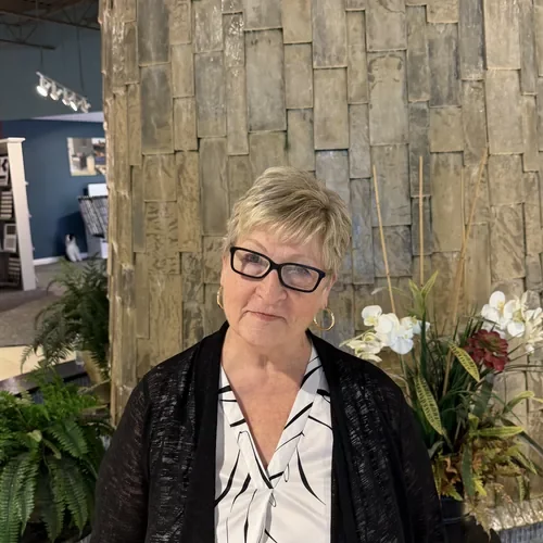 Brenda Escobar | Custom Floors and Custom Stone